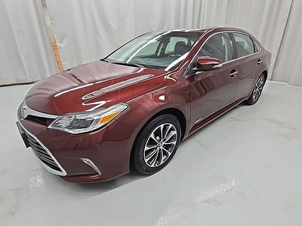 2017 TOYOTA Avalon