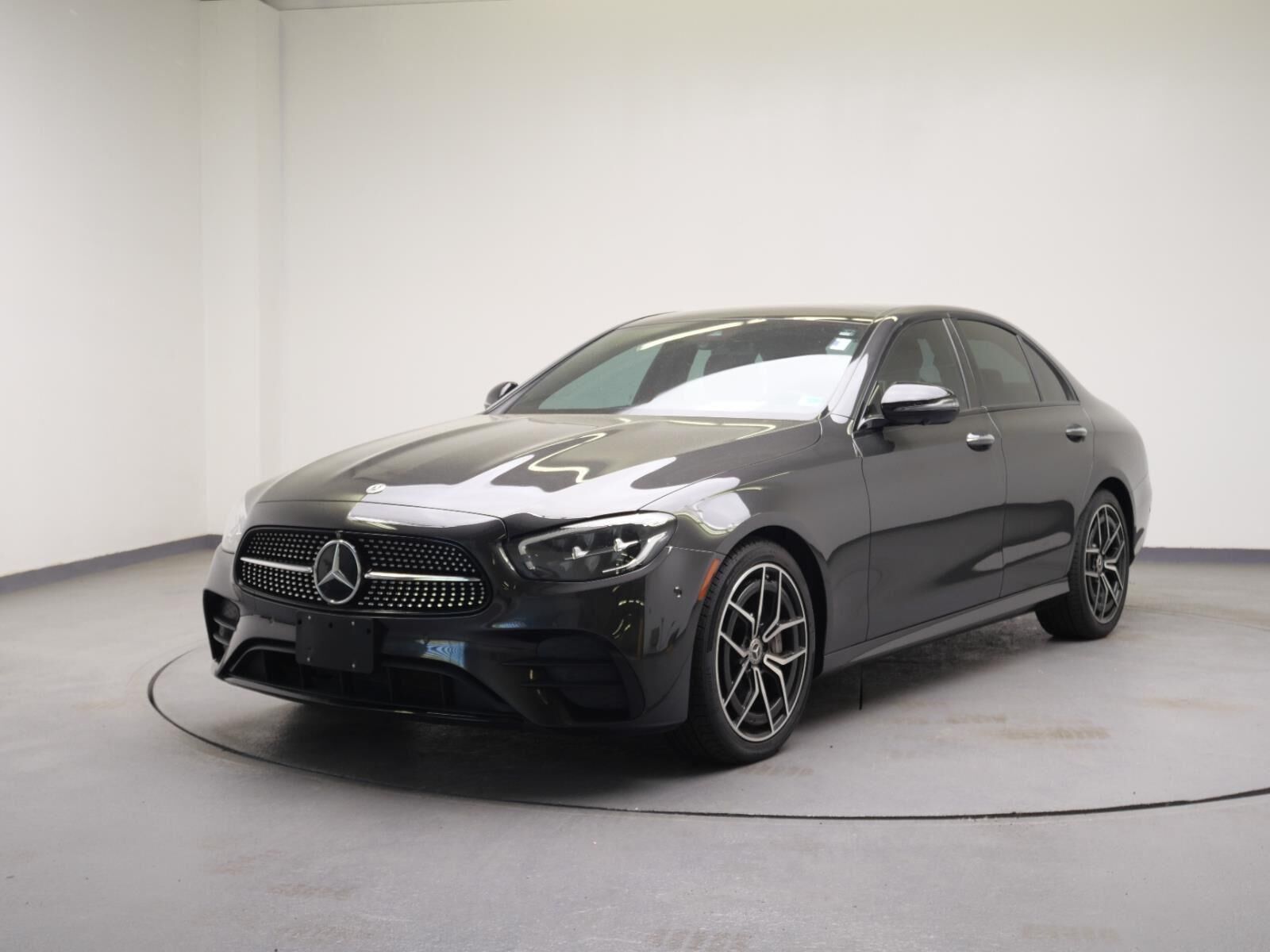 2022 MERCEDES-BENZ E-Class