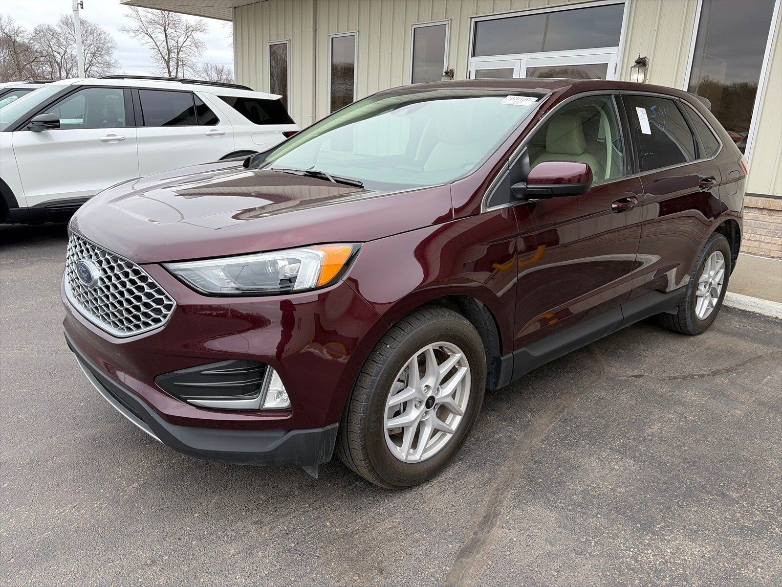 2024 FORD Edge