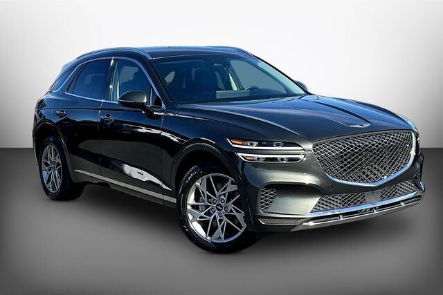 2025 GENESIS GV70