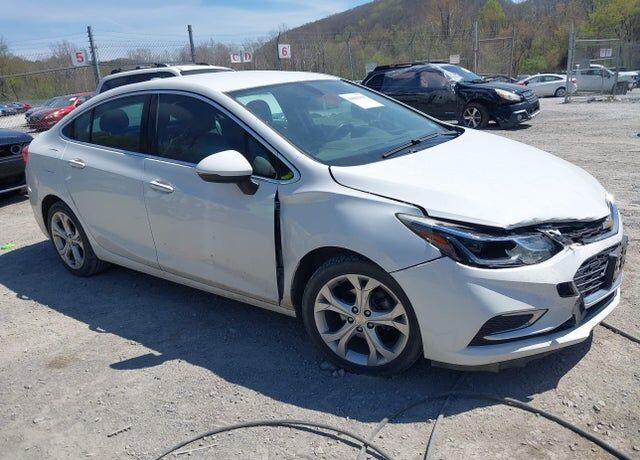 2017 CHEVROLET Cruze