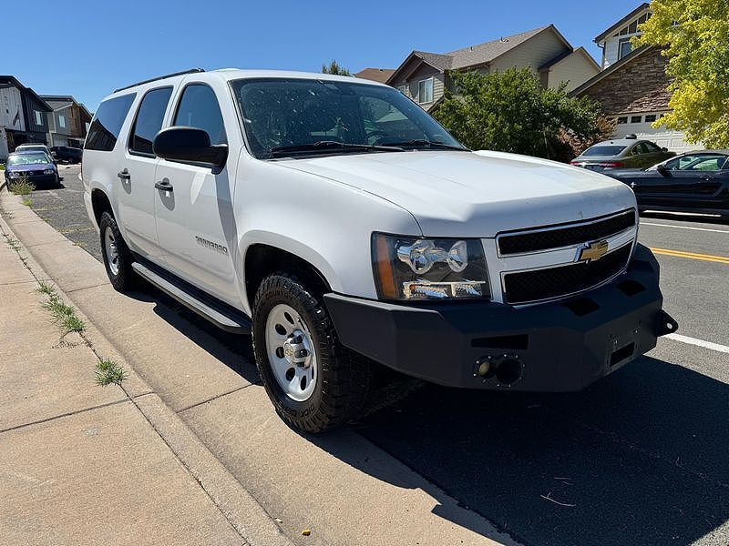 2013 CHEVROLET Suburban