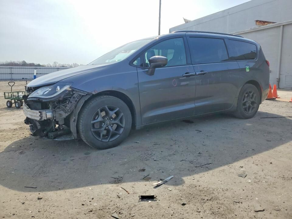 2018 CHRYSLER Pacifica