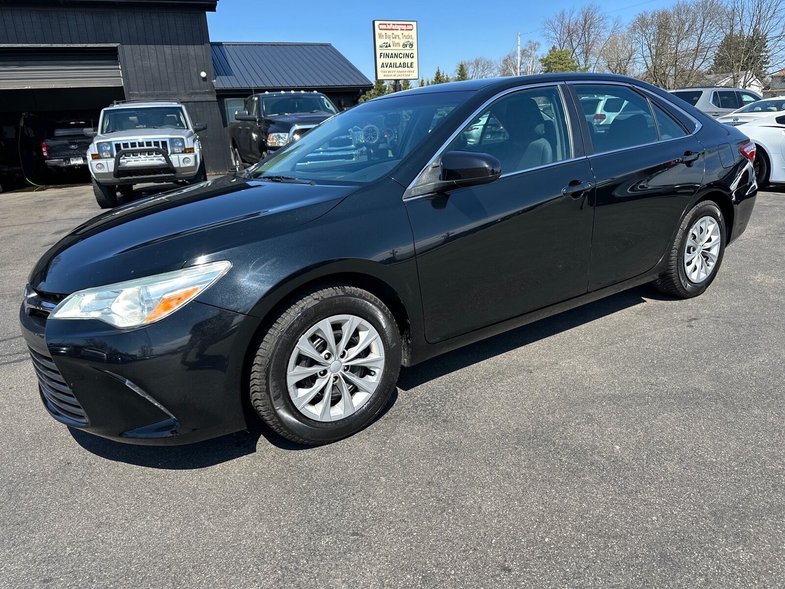 2016 TOYOTA Camry