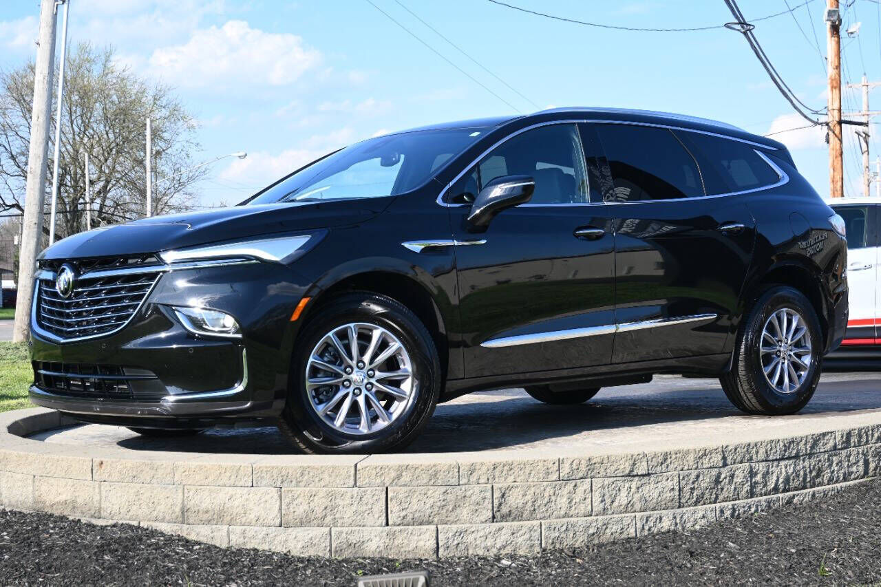 2023 BUICK Enclave