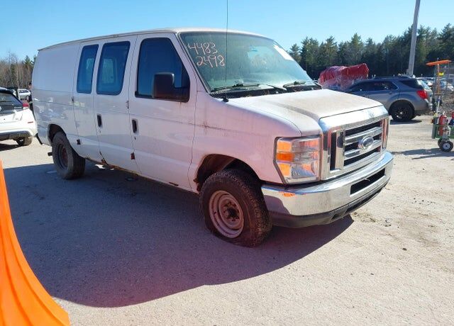2013 FORD E-250