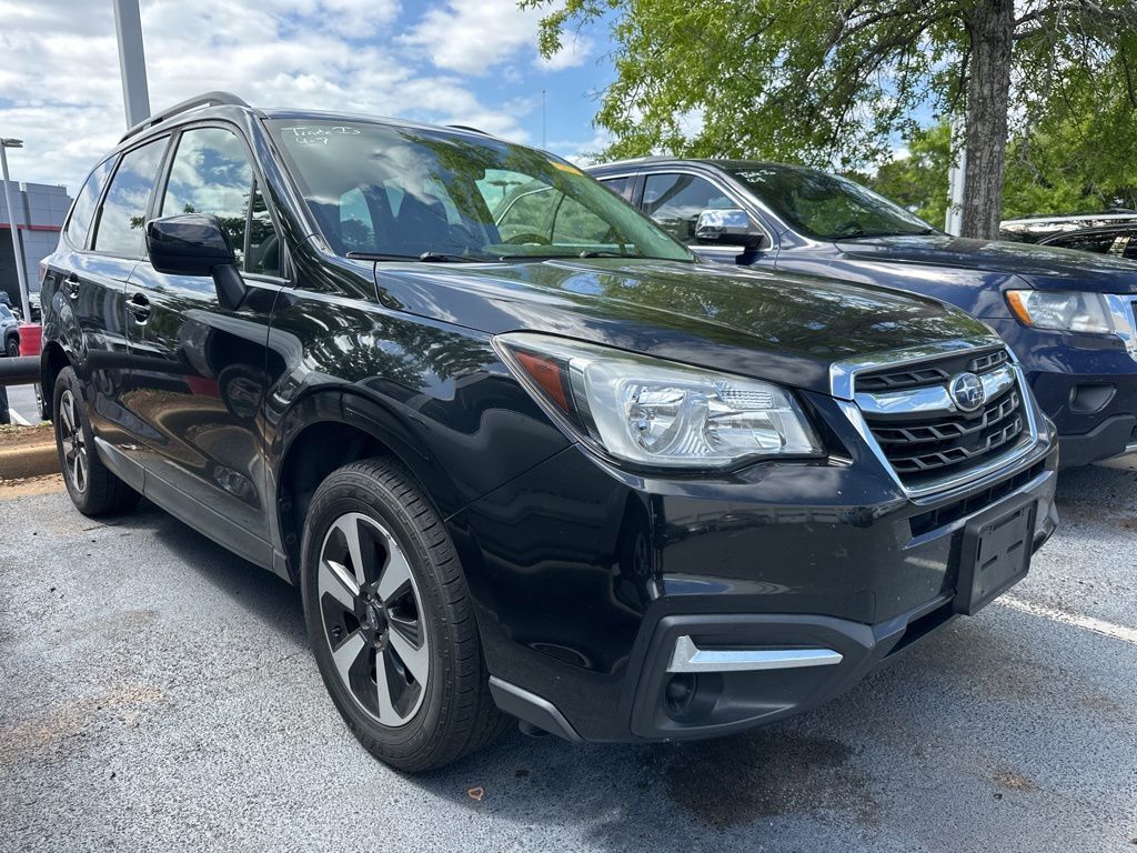 2017 SUBARU Forester