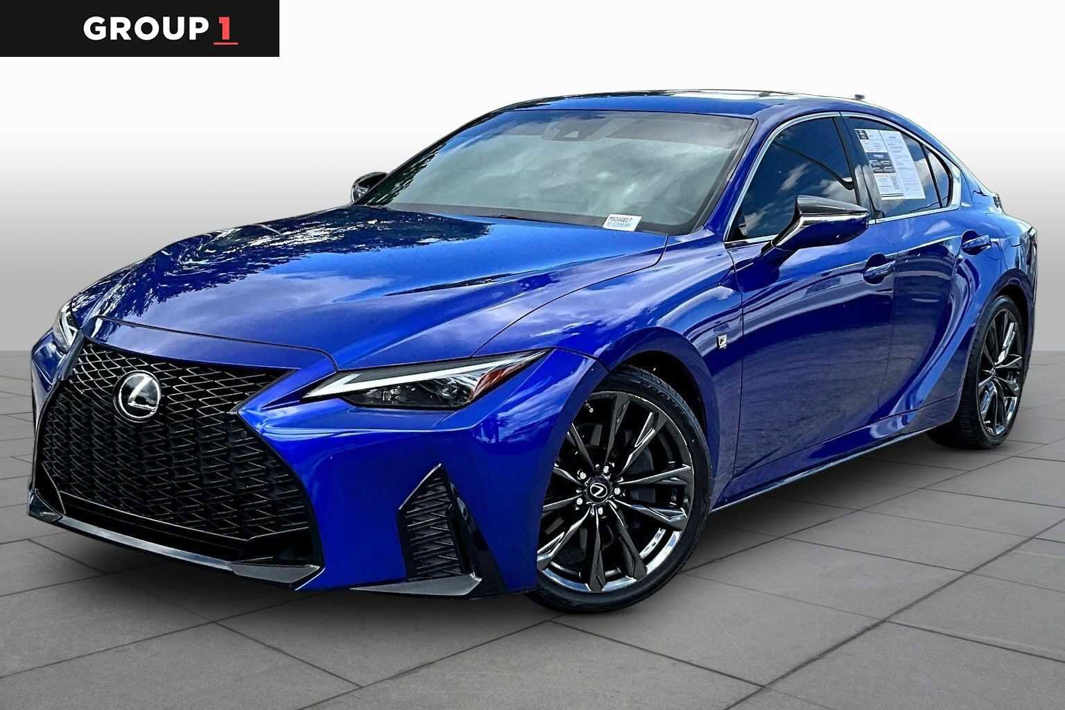 2021 LEXUS IS