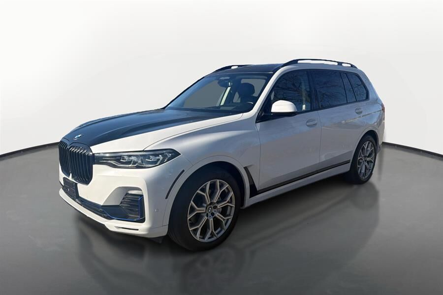 2022 BMW X7