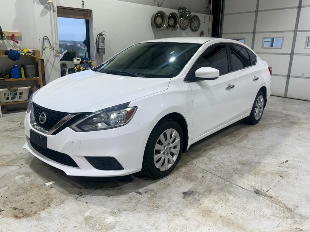 2017 NISSAN Sentra