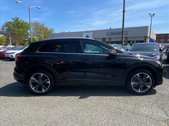 2022 Audi Q4