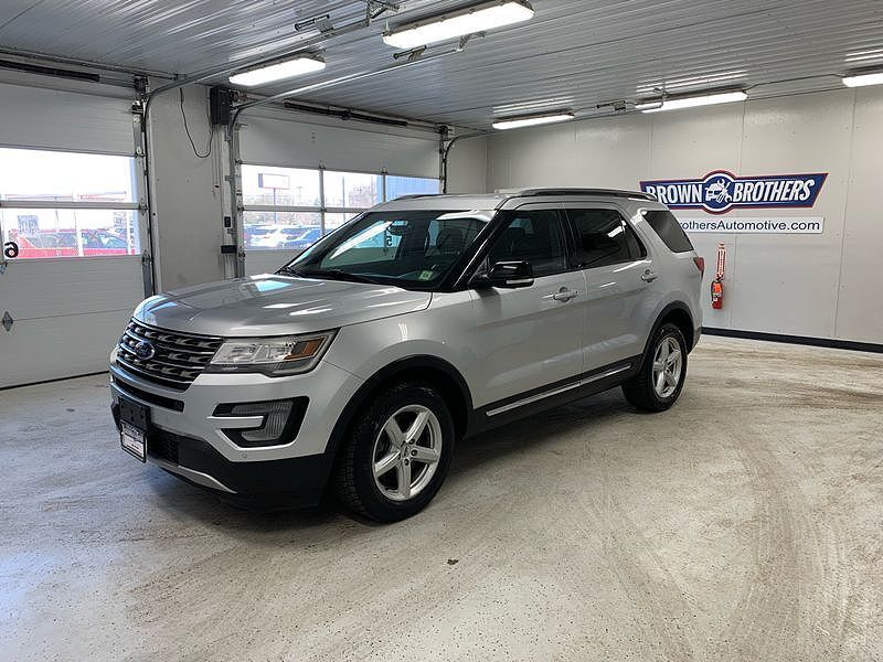 2017 FORD Explorer