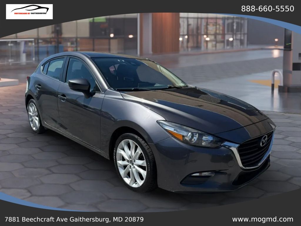 2017 MAZDA Mazda3