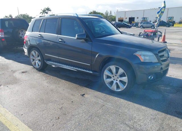 2010 MERCEDES-BENZ GLK-Class