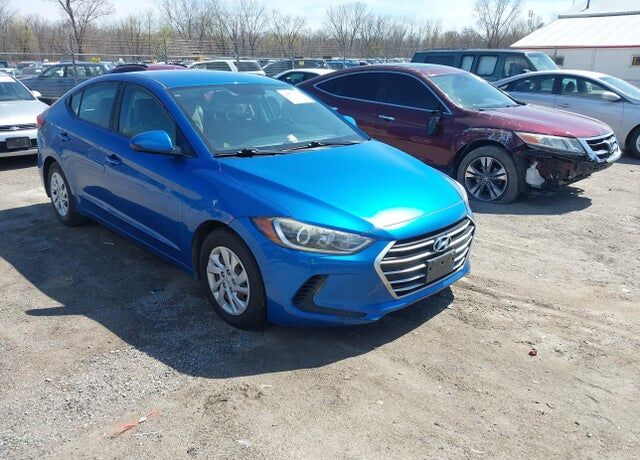 2017 HYUNDAI Elantra