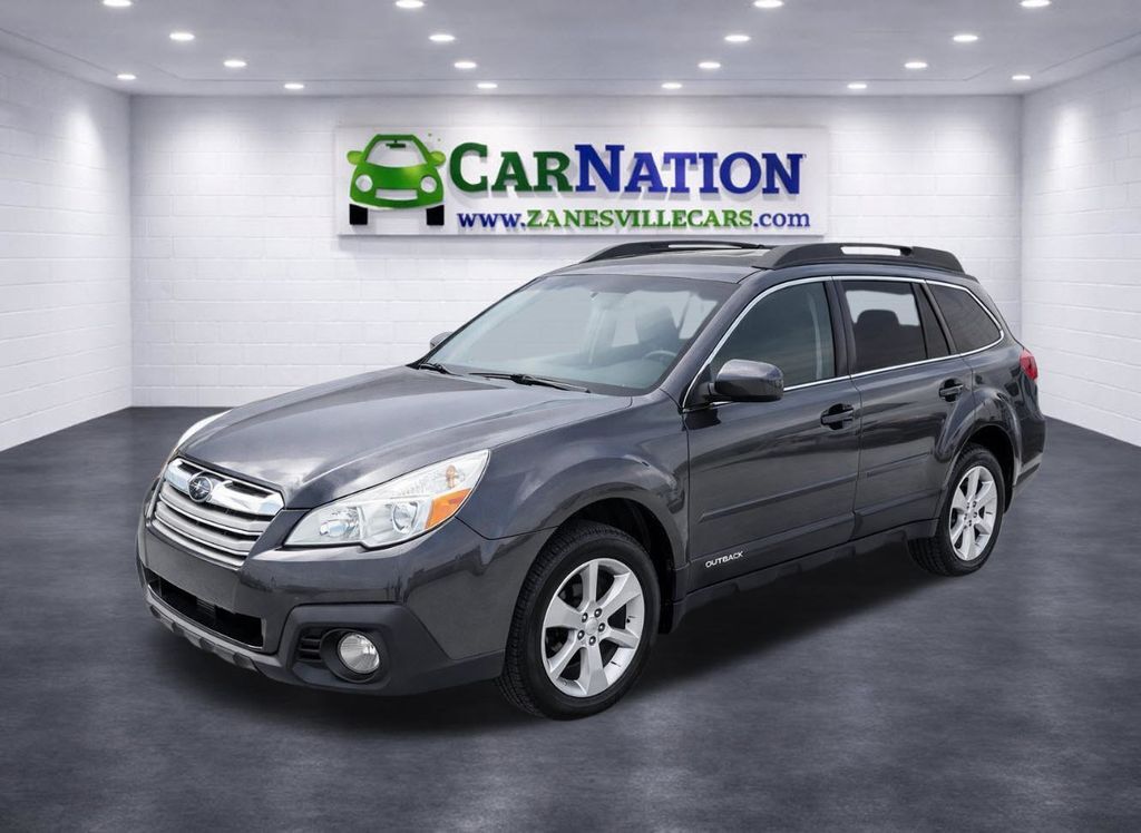 2013 SUBARU Outback