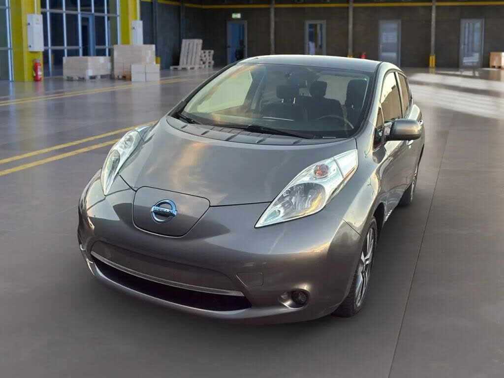 2015 NISSAN Leaf