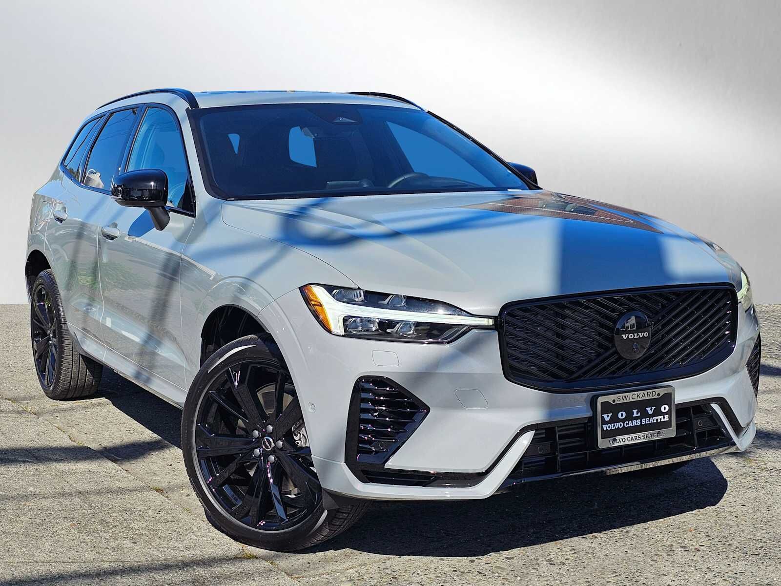 2026 VOLVO XC60