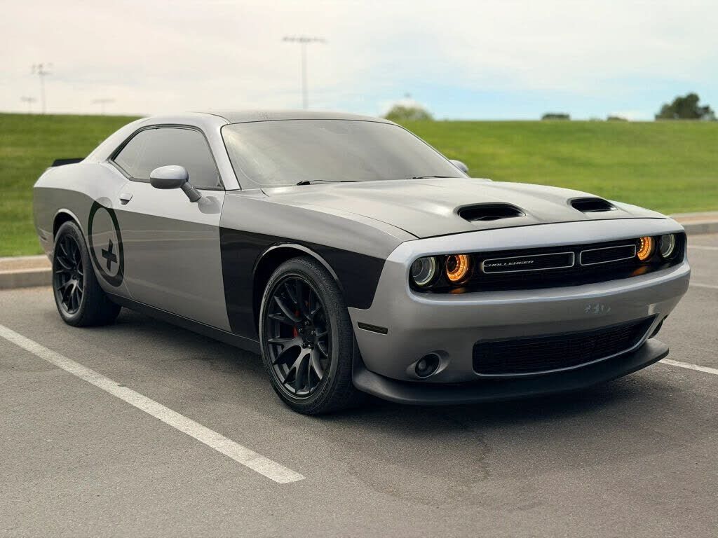 2015 DODGE Challenger
