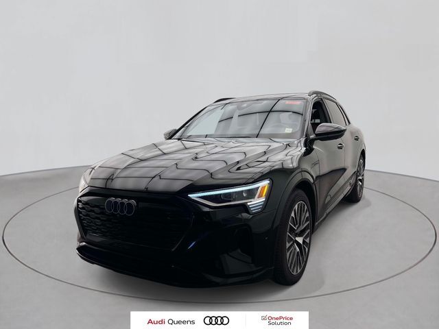 2024 AUDI Q8