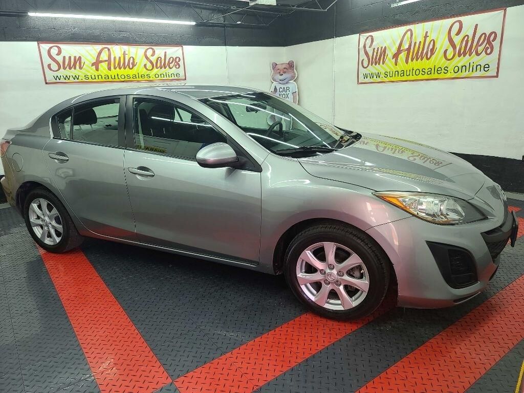2011 MAZDA Mazda3