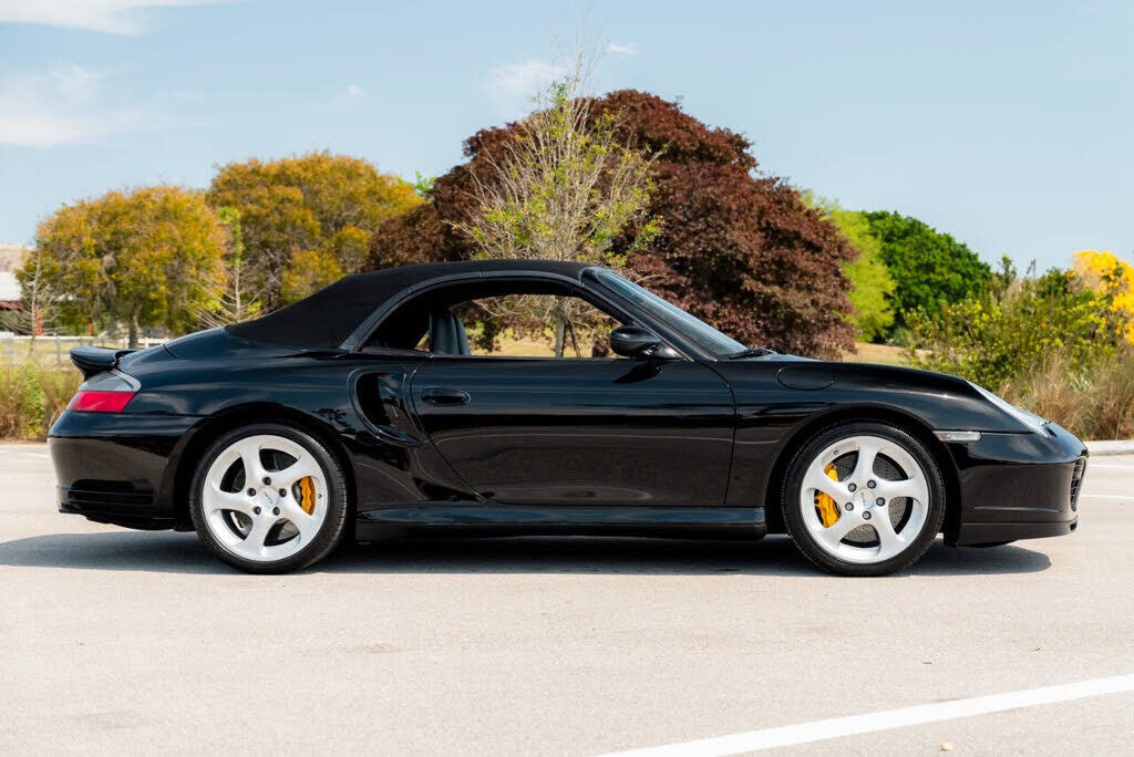 2005 PORSCHE 911
