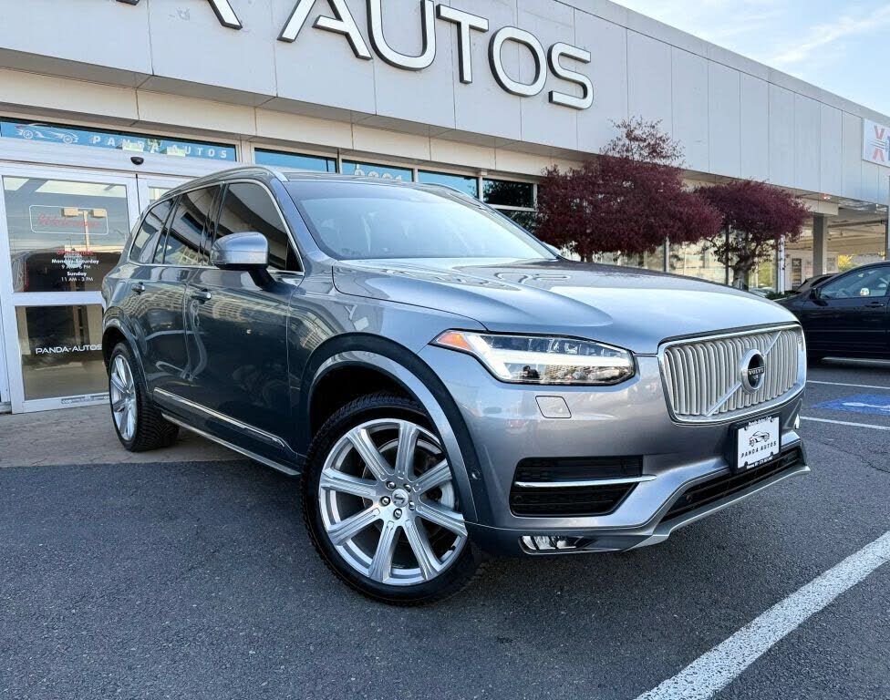 2018 VOLVO XC90