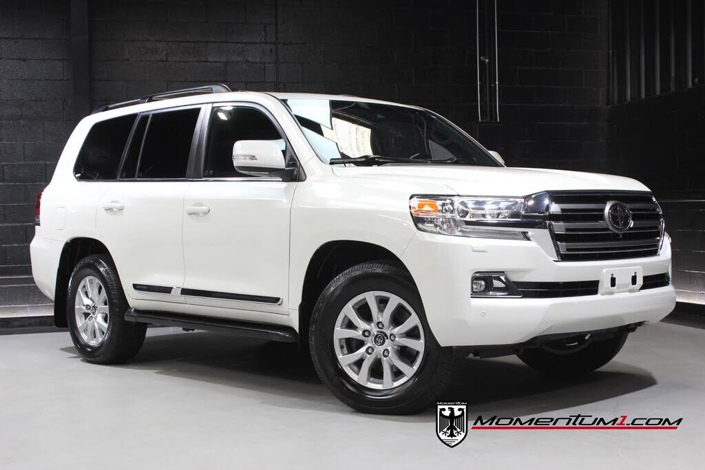 2019 TOYOTA Land Cruiser