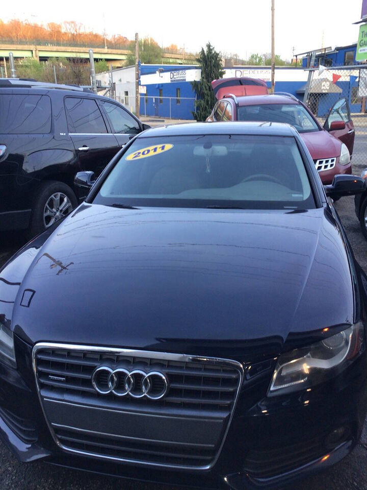 2011 AUDI A4