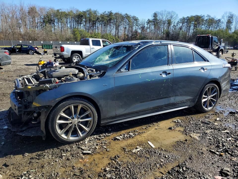 2020 CADILLAC CT4