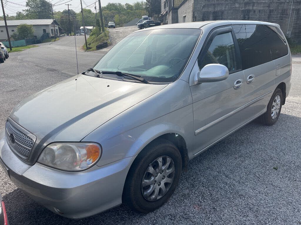 2004 KIA Sedona