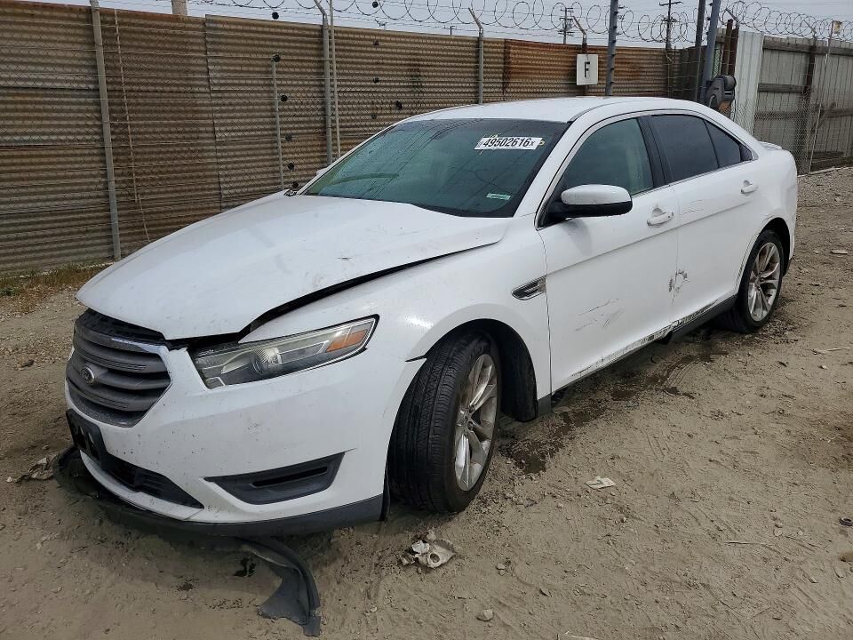 2013 FORD Taurus