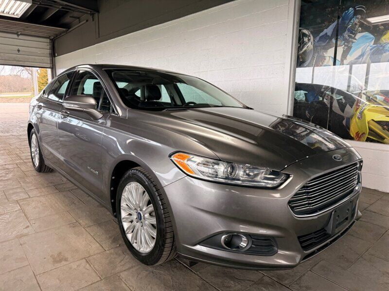 2013 FORD Fusion