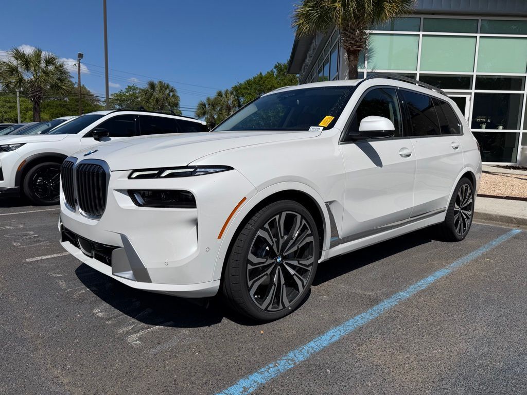 2027 BMW X7