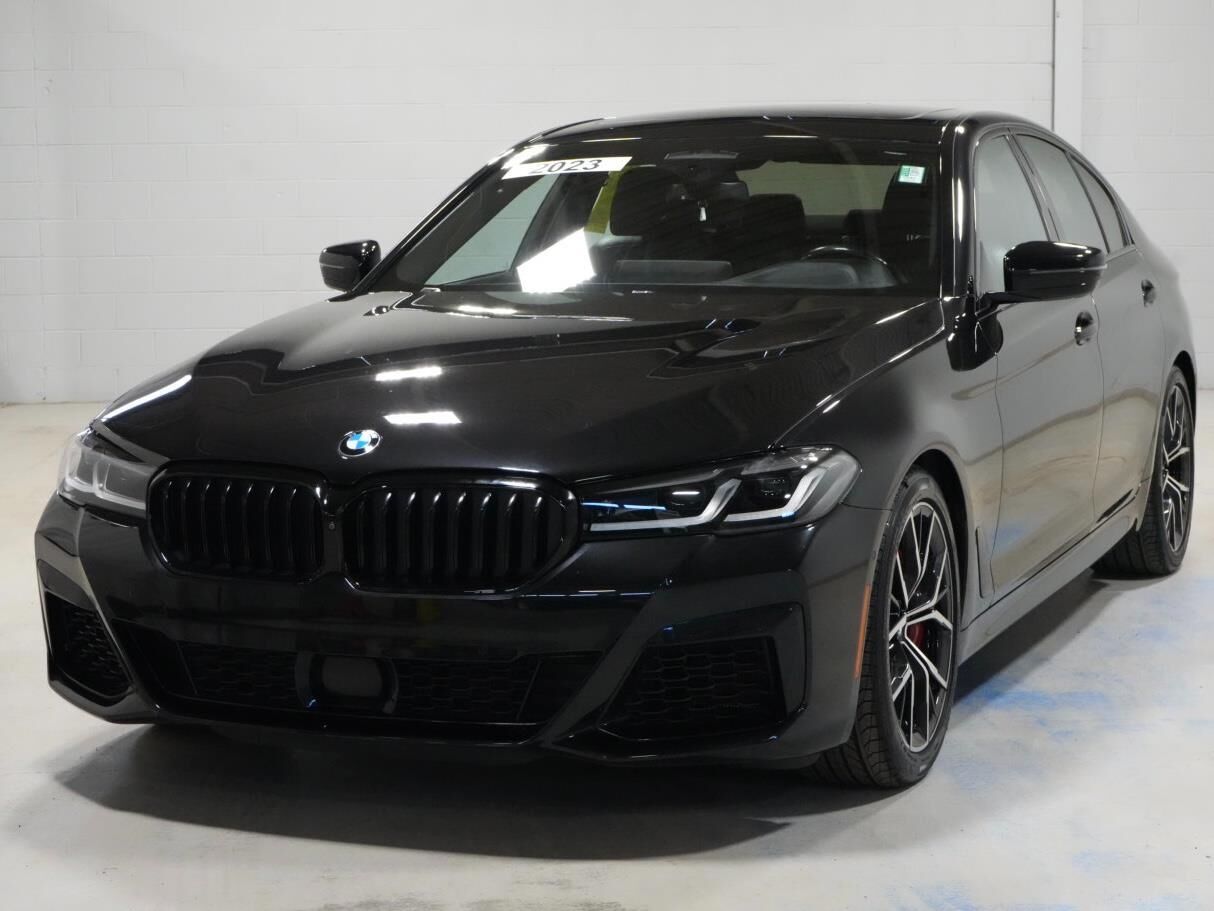 2023 BMW M5