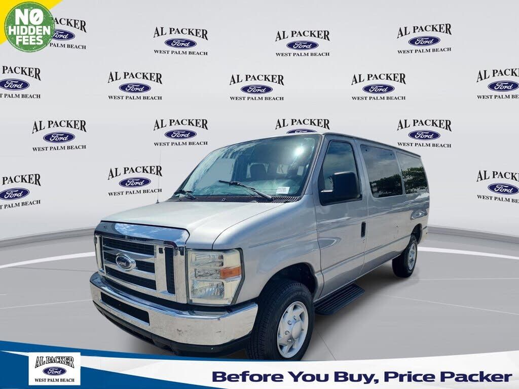 2013 FORD E-350