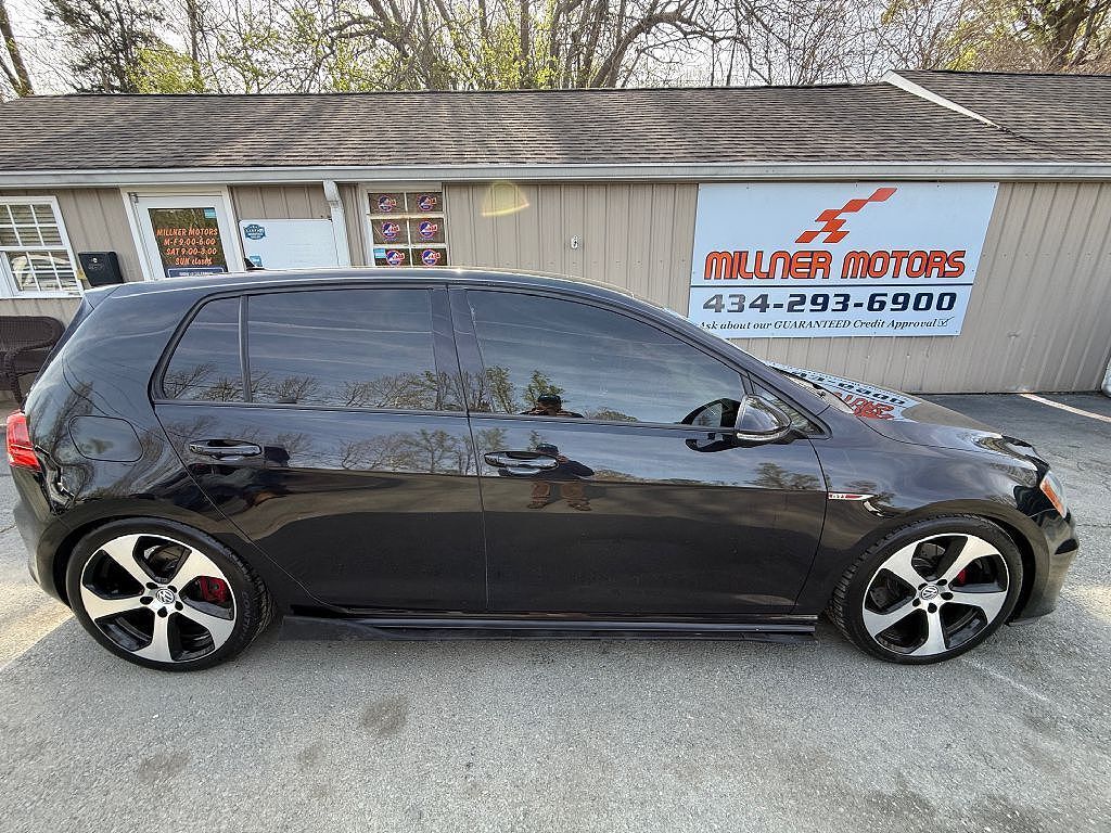 2017 VOLKSWAGEN Golf GTI