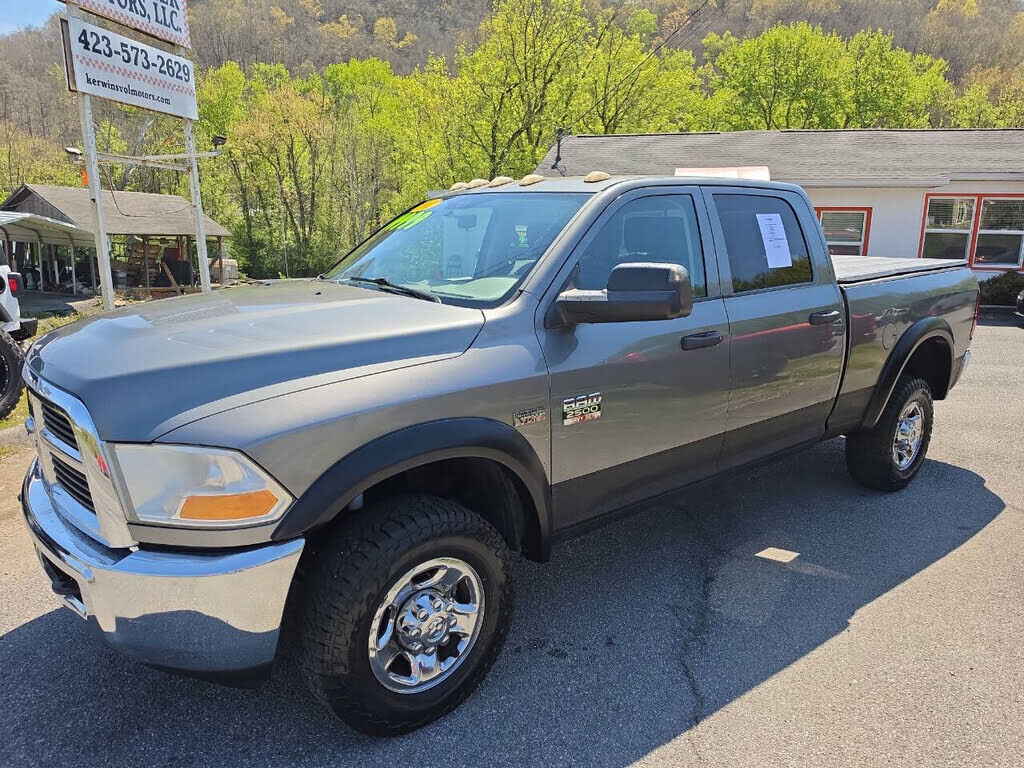 2011 DODGE Ram