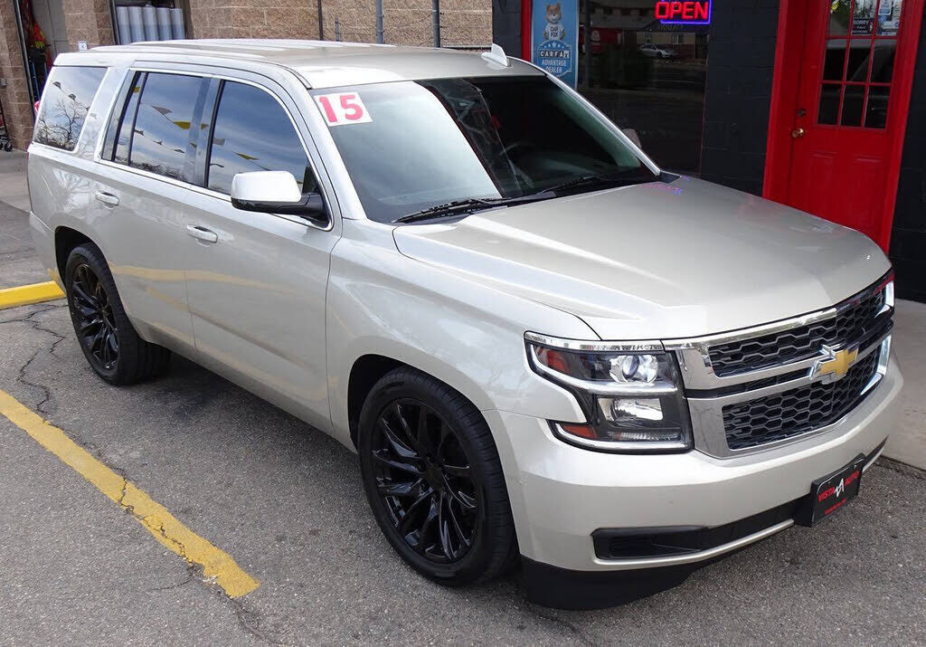 2015 CHEVROLET Tahoe