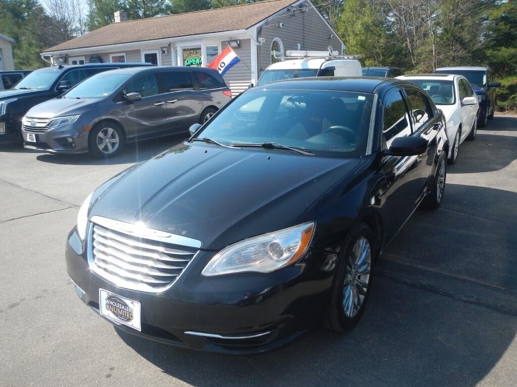 2012 CHRYSLER 200