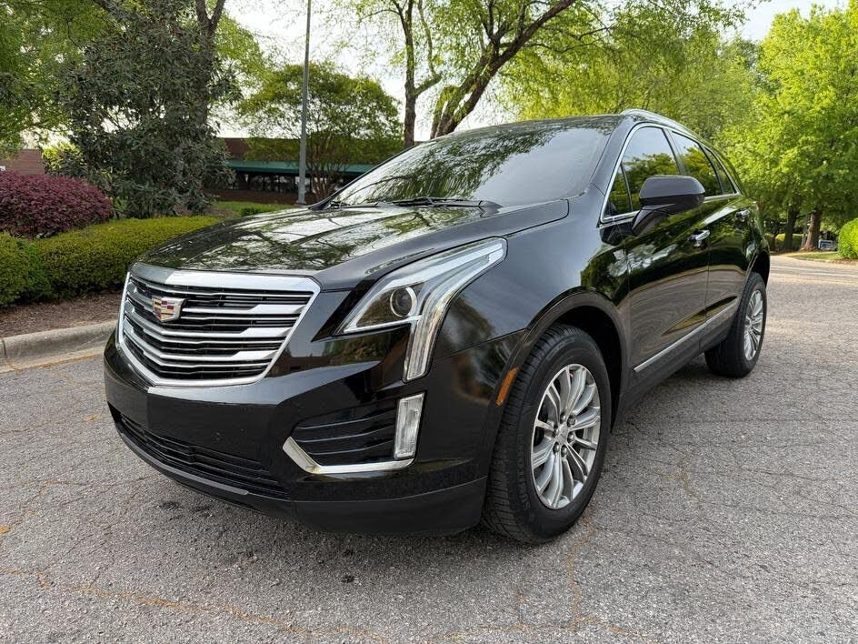 2017 CADILLAC XT5