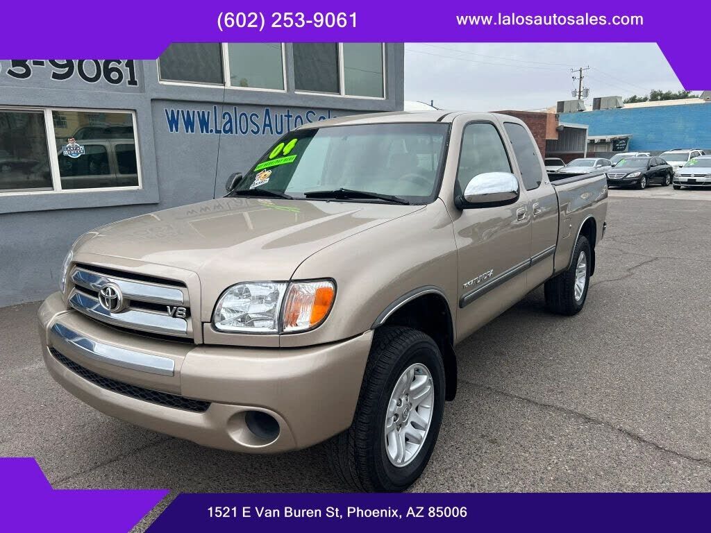 2004 TOYOTA Tundra