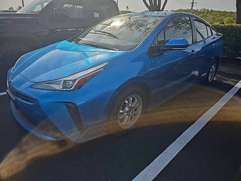 2019 TOYOTA PRIUS
