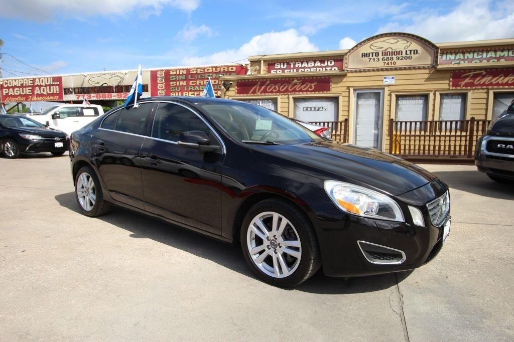 2013 VOLVO S60