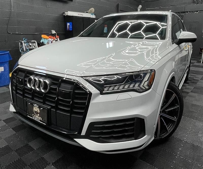 2020 AUDI Q7
