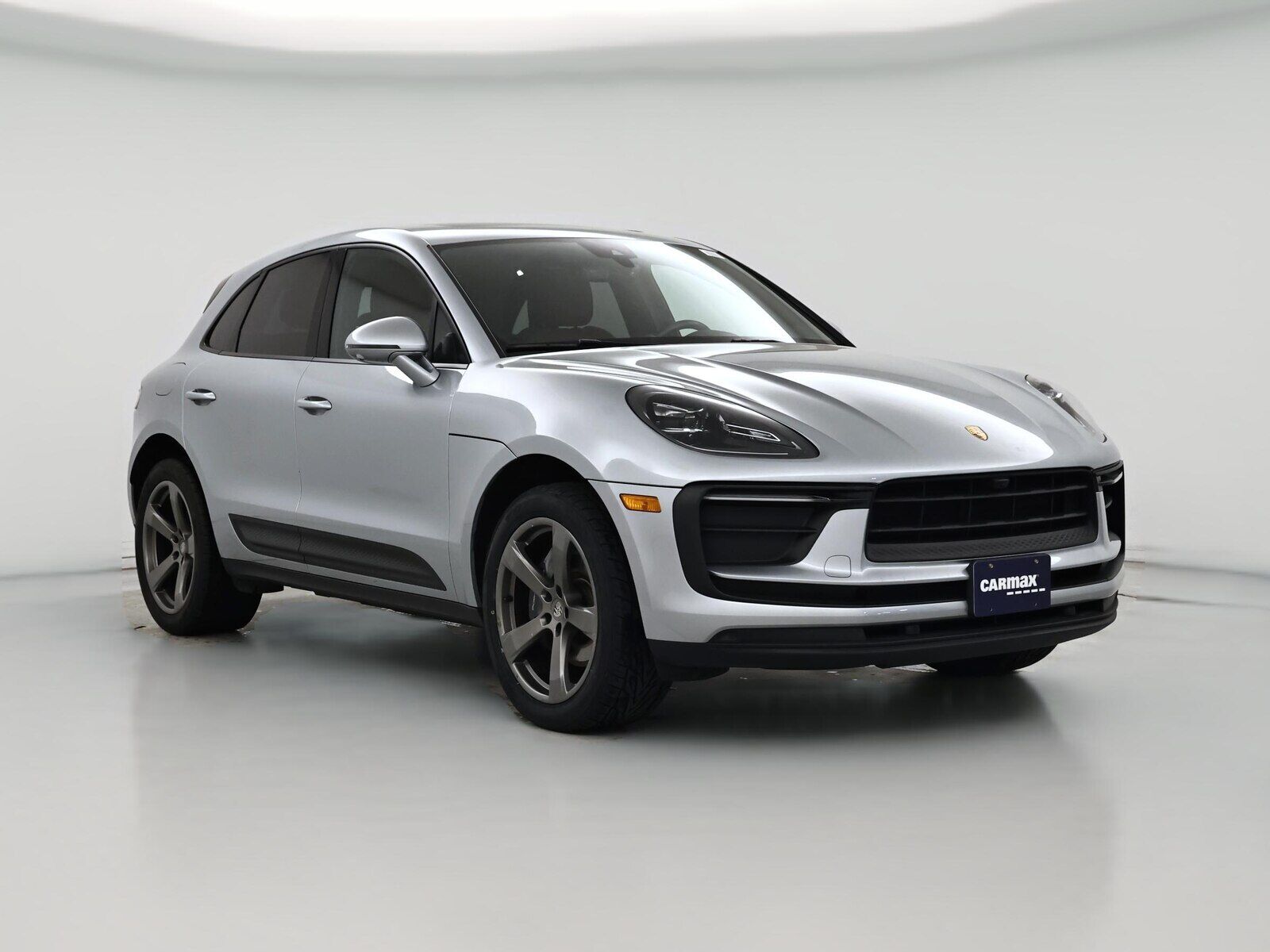 2022 PORSCHE Macan