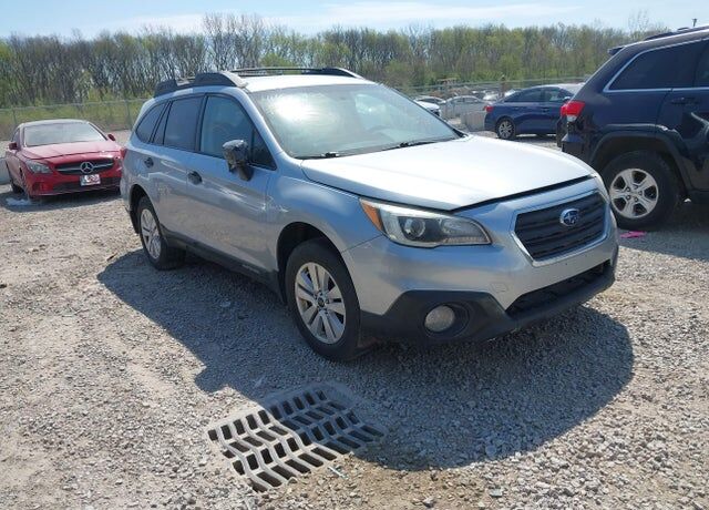 2016 SUBARU Outback