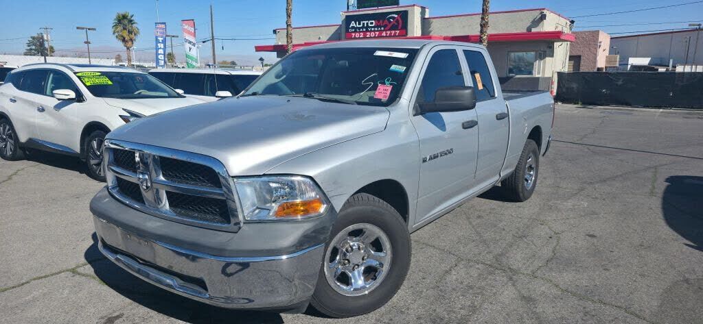 2011 DODGE Ram