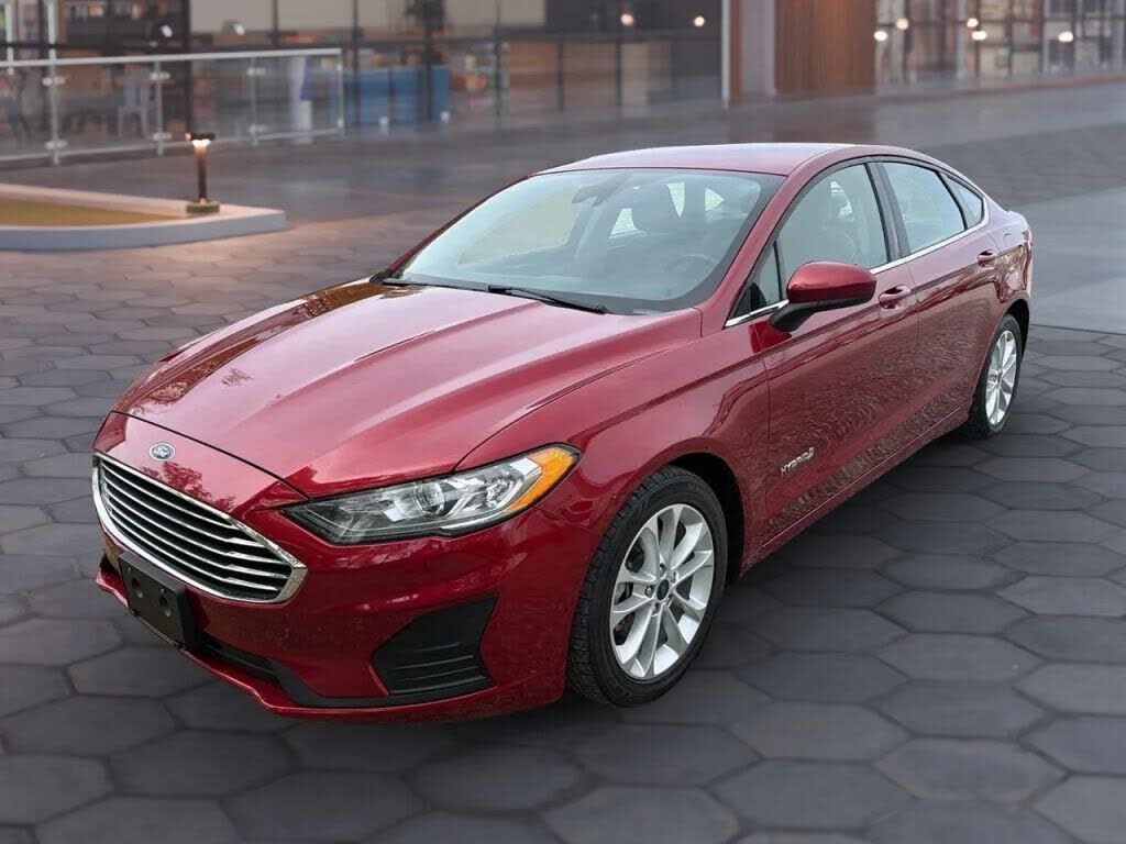2019 FORD Fusion