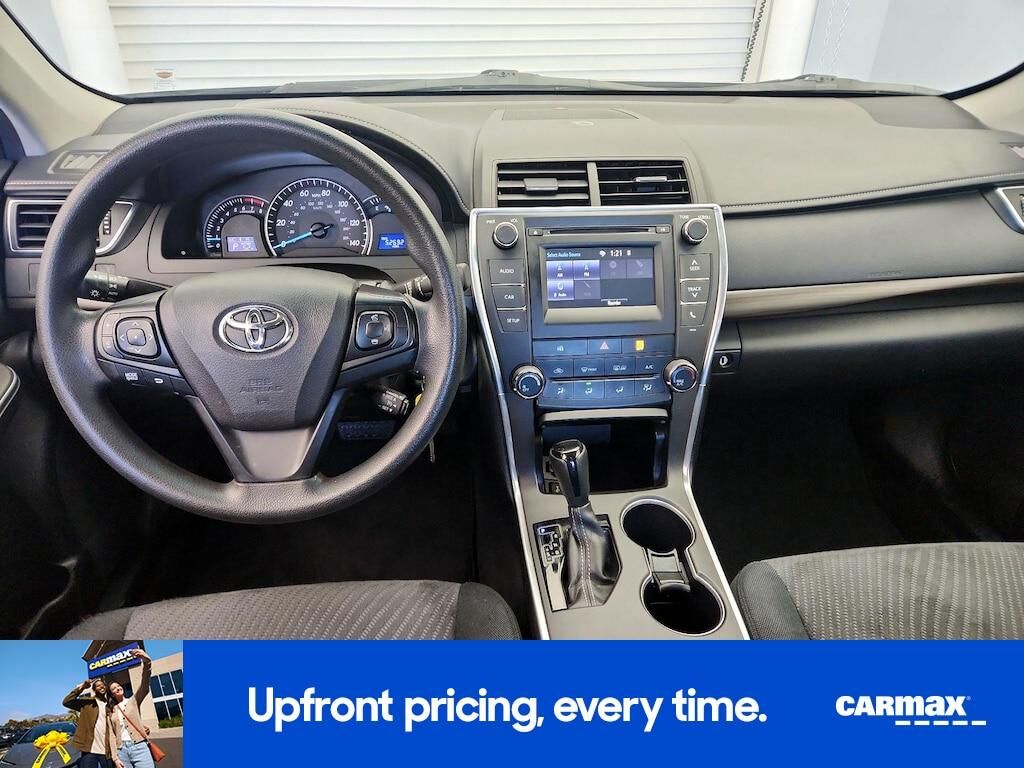 2015 TOYOTA Camry